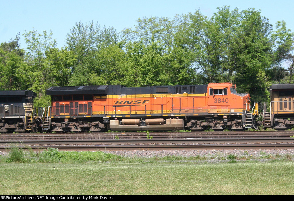 BNSF 3840